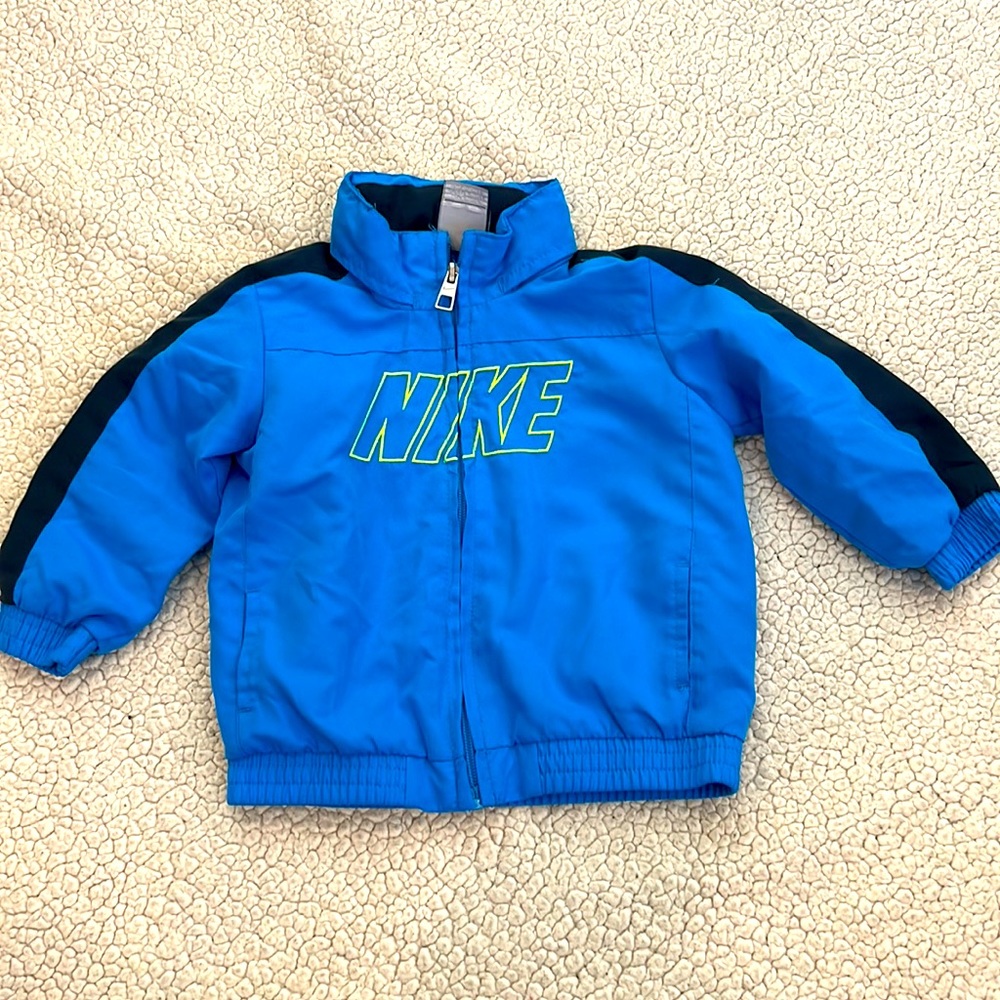 Wind Breaker - Nike